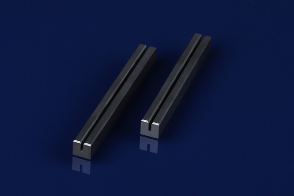 碳化硅陶瓷導(dǎo)軌